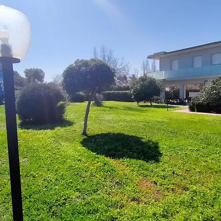 Trilocale Fronte Mare Con Inclusa Taunus Vacanze Cod 494